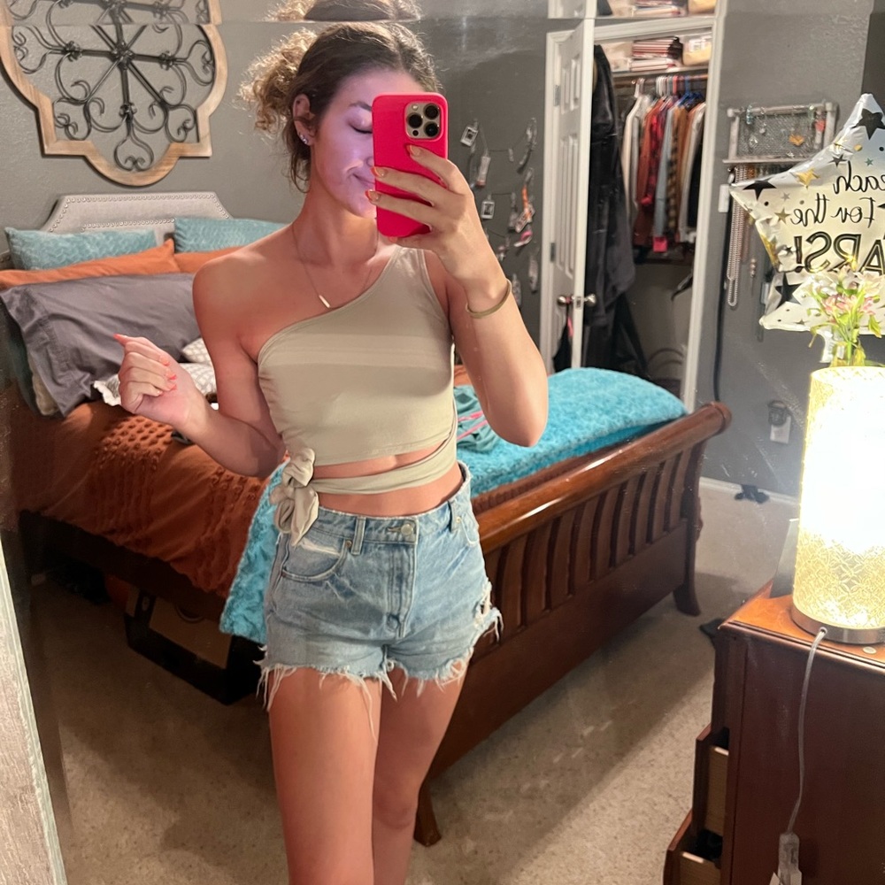 WRAP AROUND CROP